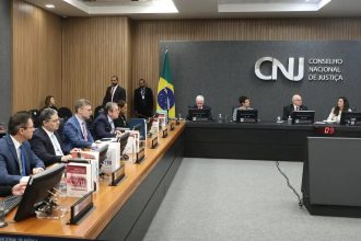 CNJ aprova contracheque único para juízes de todo país