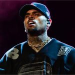 Novo álbum de Chris Brown é chamado de “grande merda” pela Pitchfork