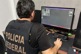 Crime de racismo em canal de mensagens é investigado pela PF