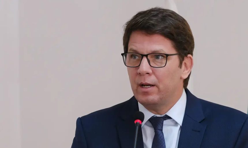 Frias nega ao STF envio de emendas para financiar filme de Bolsonaro