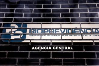 Operação contra Castro mira aportes de R$ 3,6 bi em fundos do Master