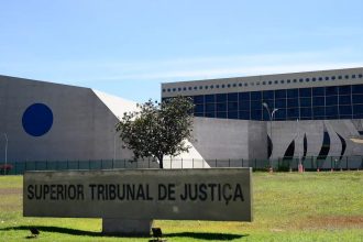 STJ abre investigação por uso de IA para fraudar processos
