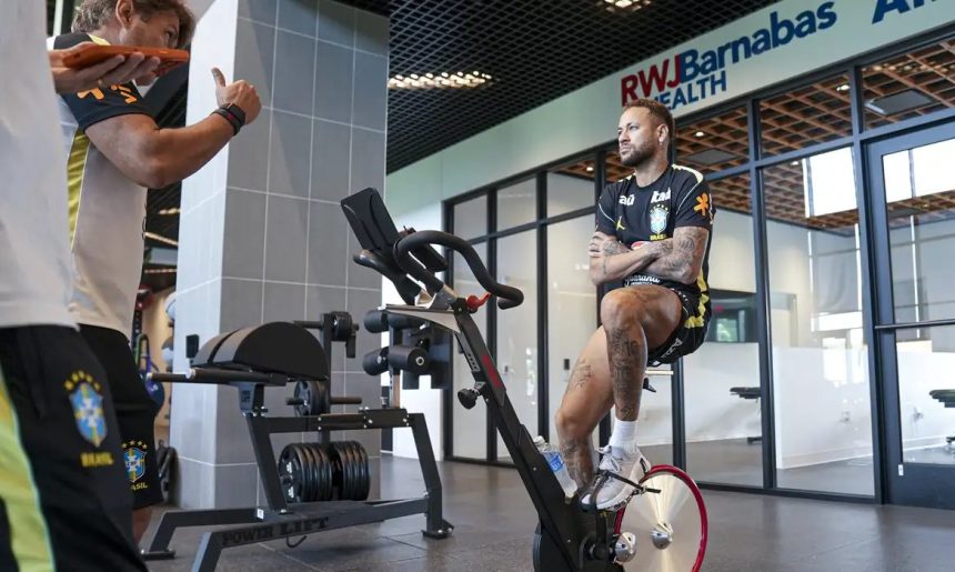 Copa do Mundo: exames de Neymar apontam ‘boa evolução’ , afirma CBF