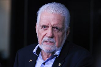 Defesa de Jaques Wagner pede ao STF anulação de buscas da PF