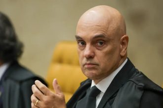 Fachin autoriza AGU a defender Moraes em processo nos EUA