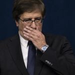 Gonet diz que não vê falta grave no caso da arma de Bolsonaro 