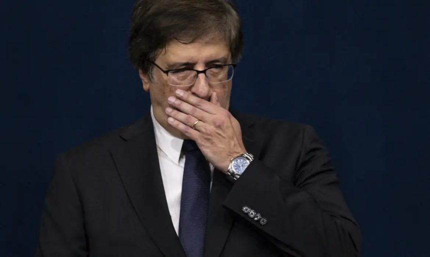 Gonet diz que não vê falta grave no caso da arma de Bolsonaro 