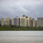 Previsão do tempo aponta semana de céu parcialmente nublado e chuvas fracas