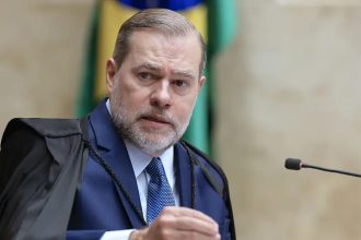 Toffoli vota para conceder 60 dias para big techs implementarem regras