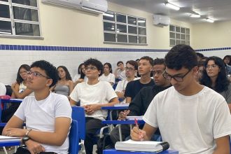 Aulão do Programa Pré-Universitário acontece neste sábado e marca contagem regressiva para o Enem