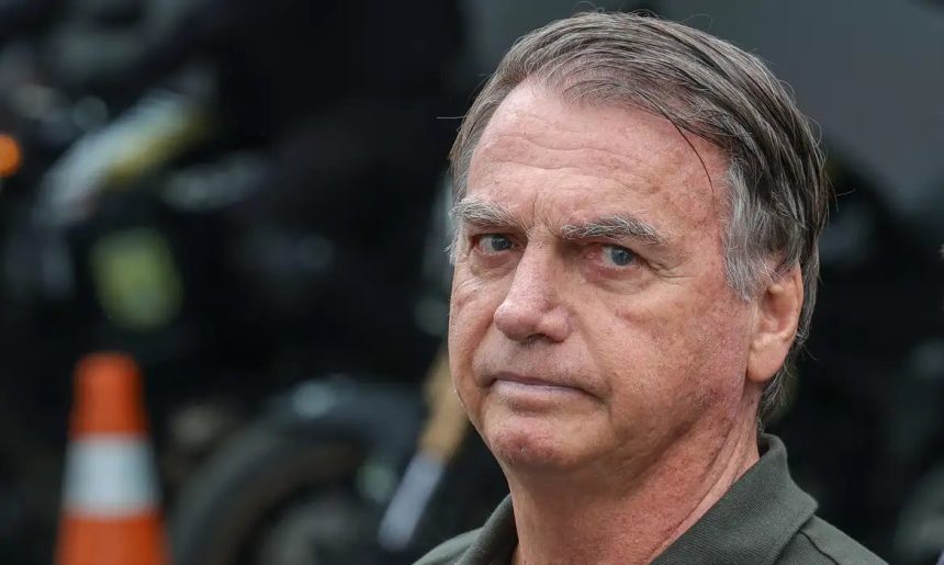 PGR defende que Bolsonaro seja mantido em prisão domiciliar