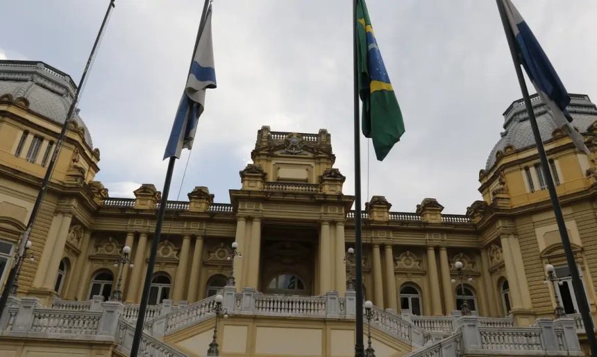 STF marca para 19 de agosto julgamento sobre sucessão no governo do RJ