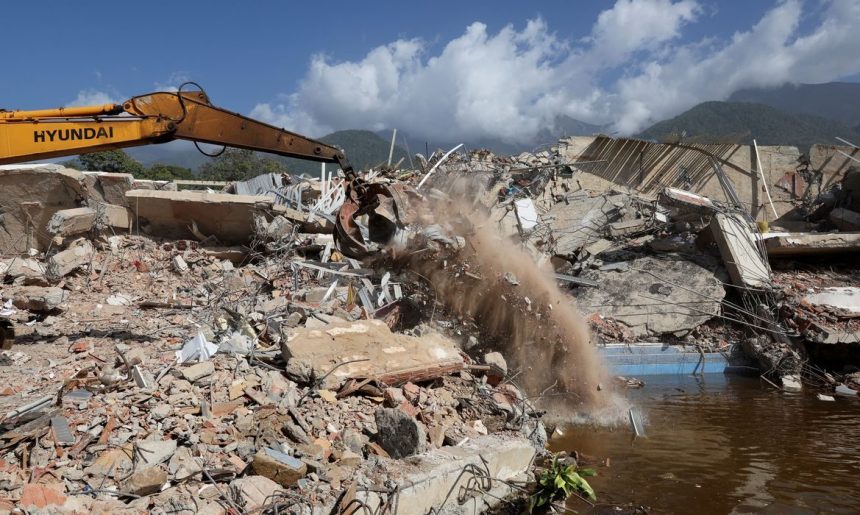 Sobe para 2.595 número de mortos em terremotos na Venezuela