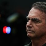 Bolsonaro pede ao STF para se consultar com a nora, que é dentista