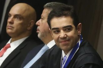 Bruno Dantas renuncia ao cargo de ministro do TCU