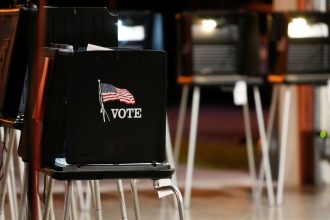 Democrata da Flórida vence primárias para Senado dos Estados Unidos