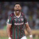 Fluminense vira sobre o Remo e se mantém firme no G-4 do Brasileirão