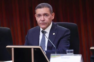 Presidente do TSE conclama eleitores a comparecerem às urnas