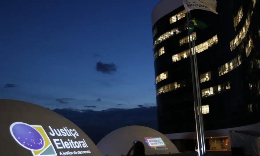TSE nega hackeamento após Flávio aparecer filiado ao Missão
