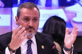 Andrei Rodrigues nega que PF tenha monitorado ministro André Mendonça