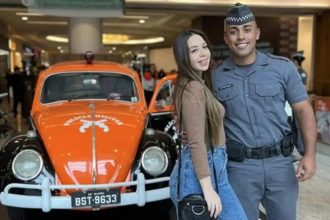 Após audiência de custódia, PM suspeito de matar esposa continua preso
