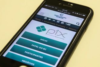 Bancos centrais do Brasil e da Europa avaliam interligar Pix com Tips