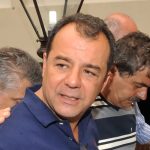 Cabral é condenado por esquema de regalias durante prisão no Rio