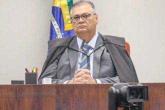 Dino derruba decisão de Mendonça e libera post sobre Nossa Senhora