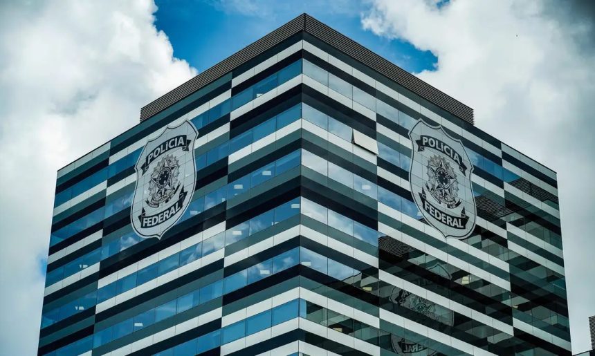 Diretores da PF apoiam Andrei Rodrigues e colocam cargos à disposição