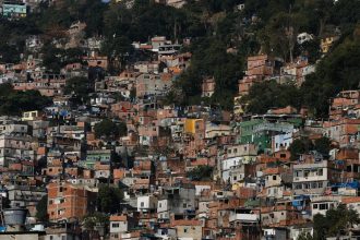 Favelas cariocas terão plano de arborização contra o calor extremo