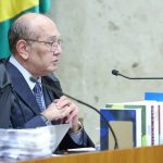Gilmar Mendes critica vazamento seletivo de investigações no STF
