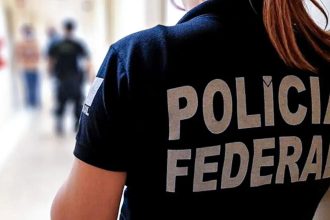 PF faz operação contra fraudes no registro de armas de colecionadores