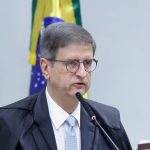 PGR pede anulação de investigação sobre conversas de Moraes e Vorcaro
