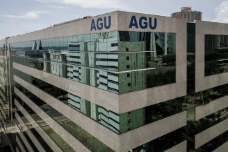 Para AGU, decisão de Fachin restaura ordem pública e administrativa