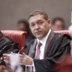 Presidente do TSE reclama de interferência em decisões da Corte