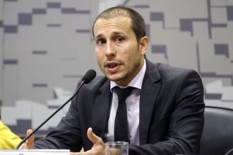 “Verdade prevalecerá”, diz número 2 da PF após afastamento de Andrei 