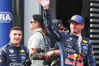 Na Malásia, Verstappen faz sua primeira pole position da temporada