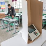 No estado de São Paulo, 32 urnas com problemas são substituídas