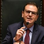 Paes recorre ao STF para barrar anulação dos votos de Garotinho