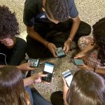 Pesquisa mostra que 82% são contra crianças de até 3 anos com celular