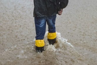 Previsão do tempo: tempestade no Sul; baixa umidade no Nordeste