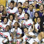 São Paulo segura Corinthians e é campeão brasileiro pela 1ª vez
